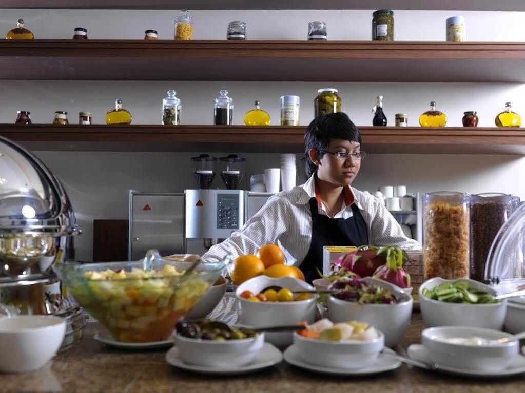 Staybridge Suites Yas Island Abu Dhabi By Ihg Zewnętrze zdjęcie